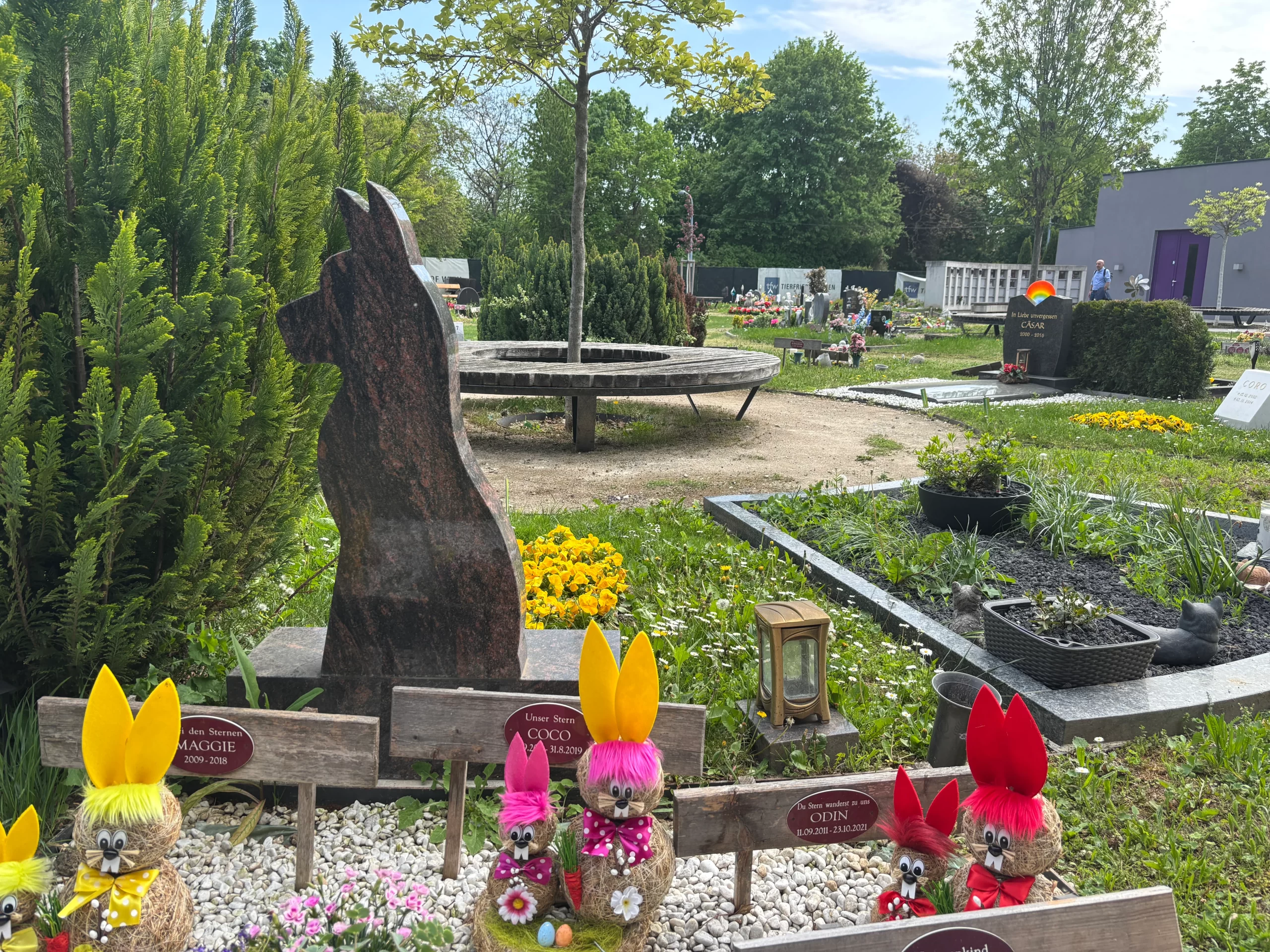 tombstone in shape of dog at Vienna Pet Cemetery